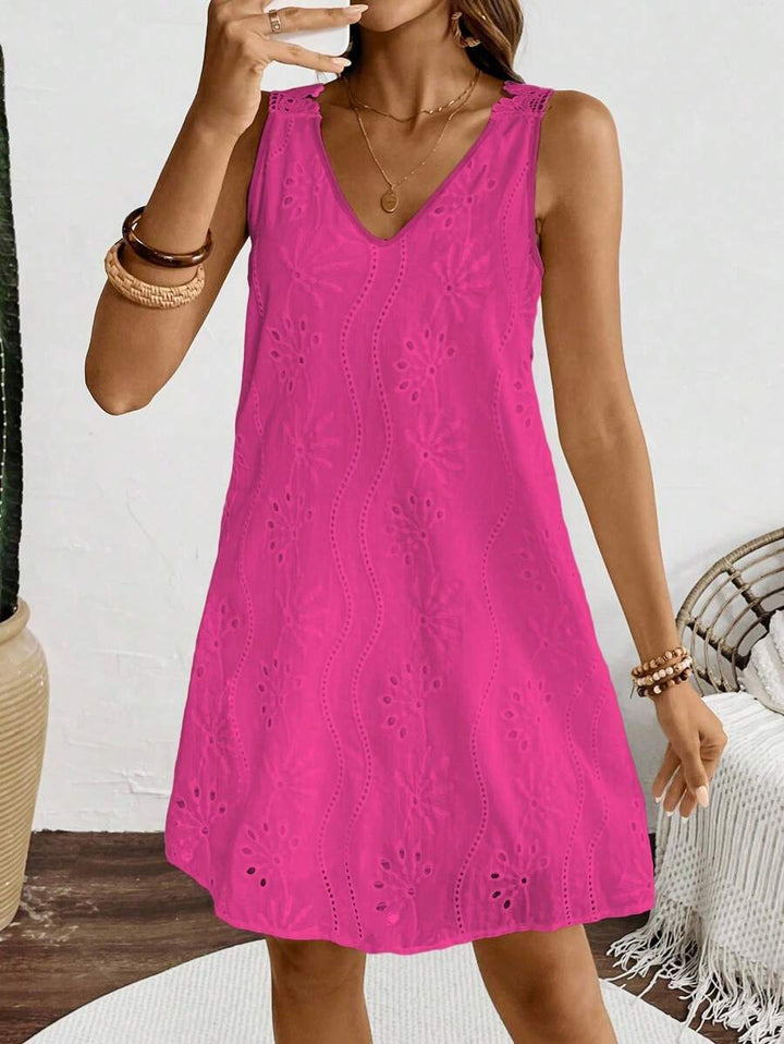 Paloma | The Scallop V-Neck Dress