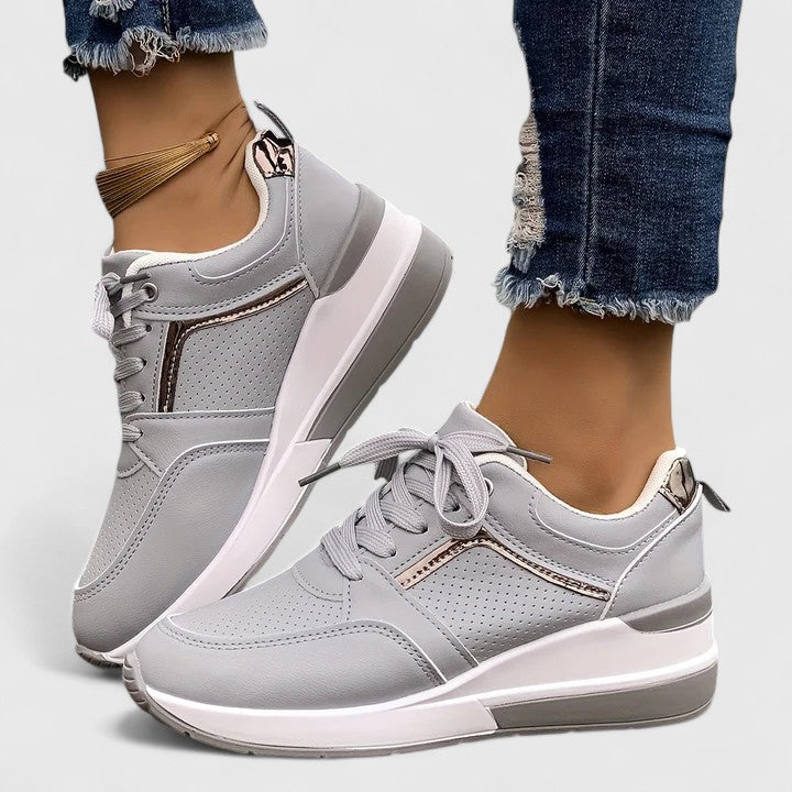 Blair | The Shoe That Does Both
