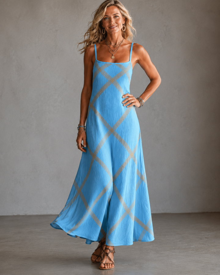 Oona | The Flattering A-Line Maxi