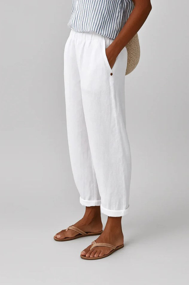 Blanaid | The Pants That Transitions Beautifully