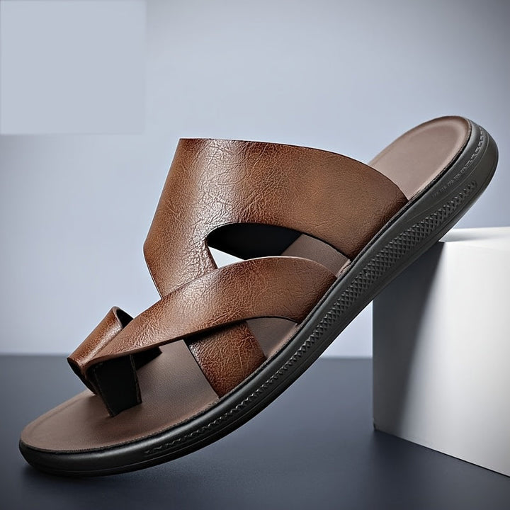 Cay | The Cross-Strap Summer Sandal