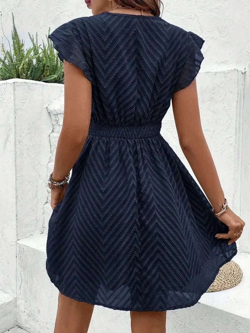 Adele | The Sweetheart Neckline Dress